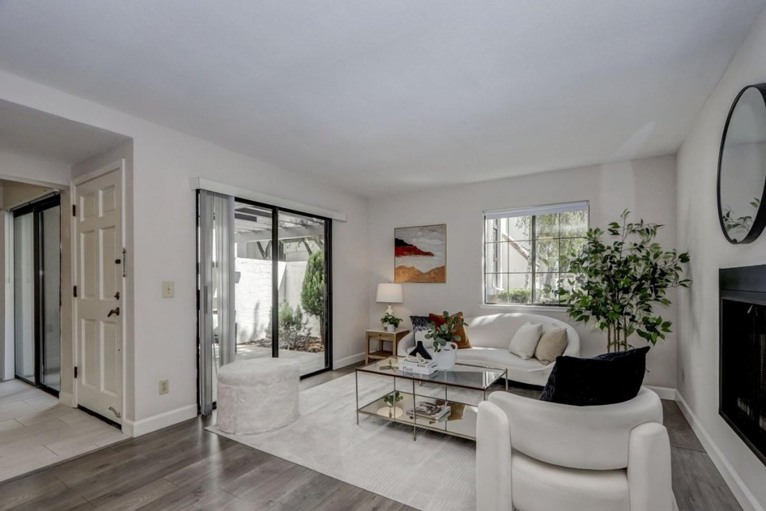 Townhouse en Cupertino, California, Estados Unidos 4 - 18823567