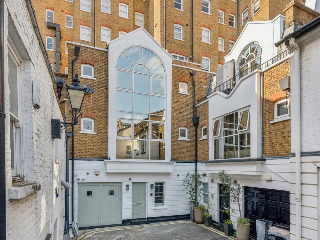 House in Marylebone, Westminster, England 1 - 14840245