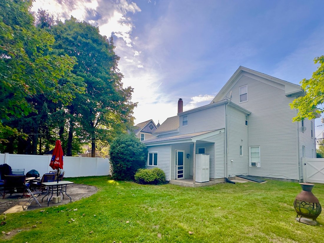 Maison à Abington, Massachusetts, États-Unis 4 - 18822326