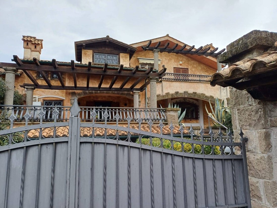 Casa en Rocca di Papa, Lacio, Italia 5 - 18825646