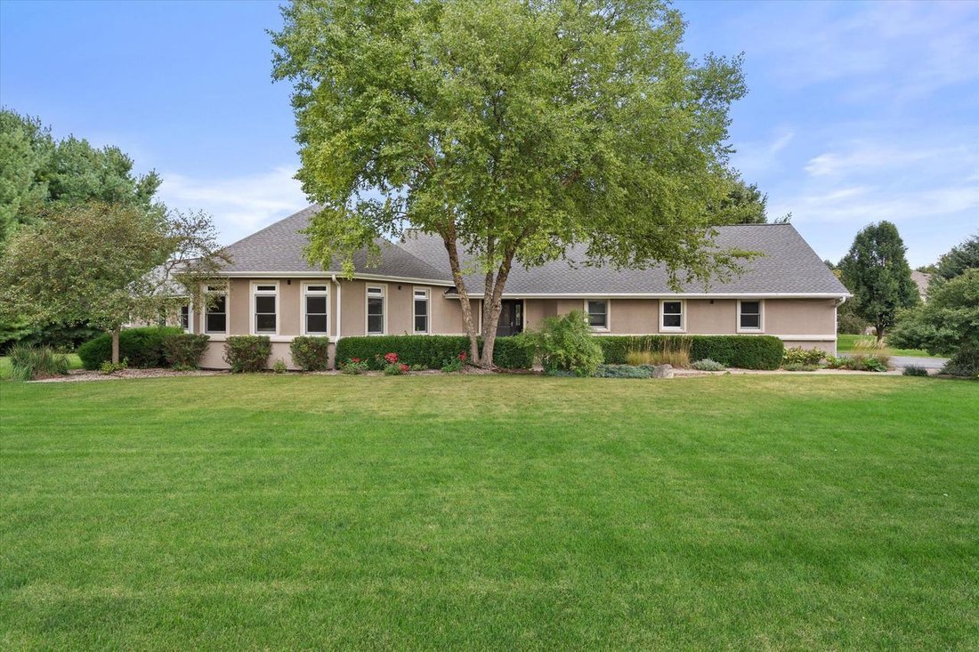 Casa en Waukesha, Wisconsin, Estados Unidos 1 - 18826345