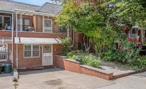 House in New York, New York, United States 1