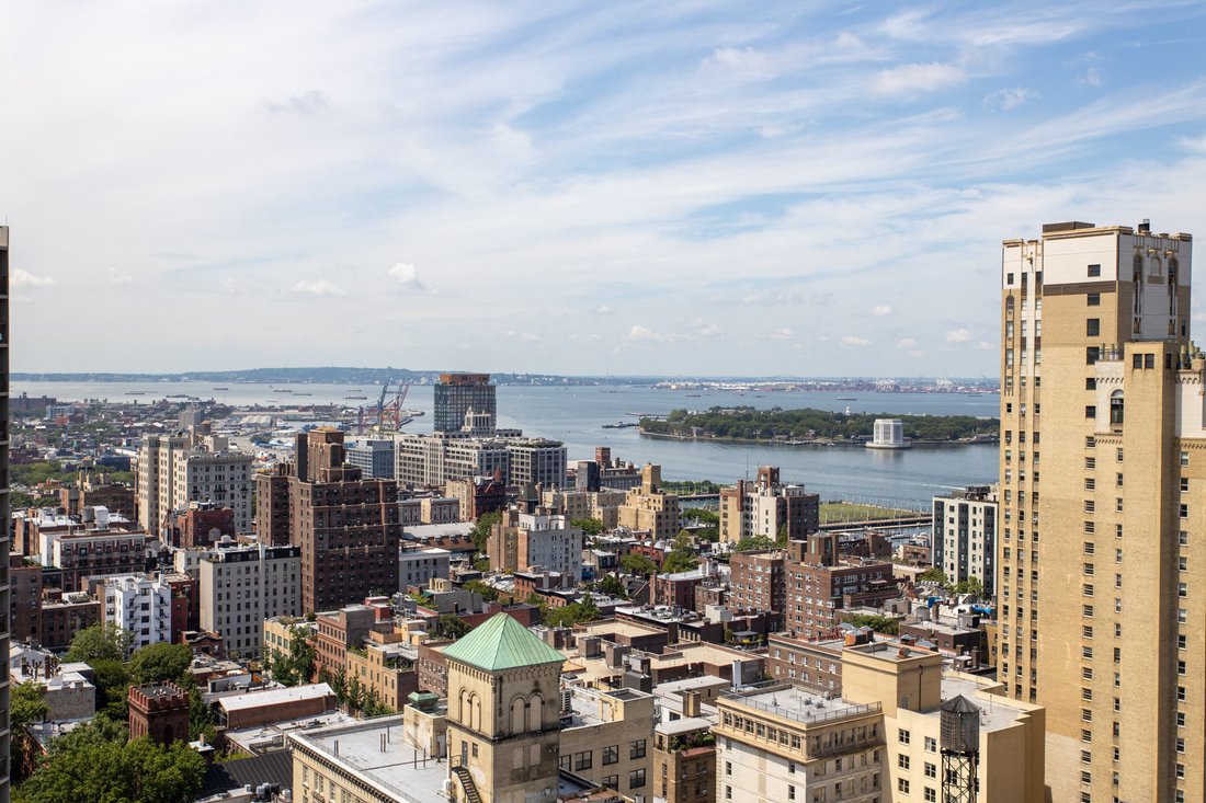 Co Op in New York, New York, United States 2 - 18824682