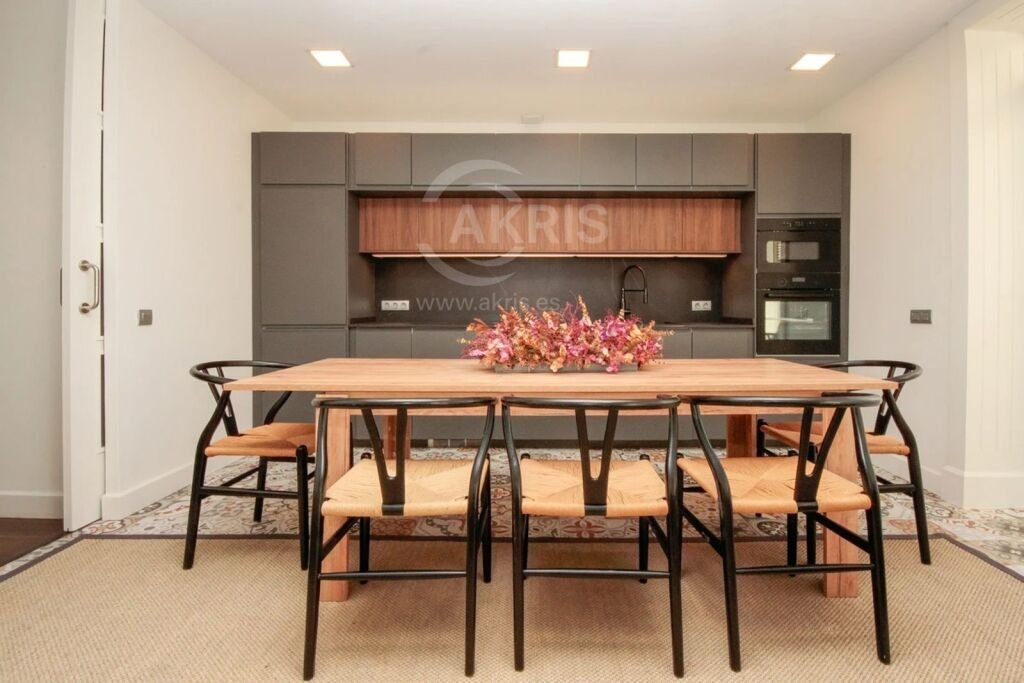 Wohnung in Eixample, Barcelona, Spanien 5 - 18826508