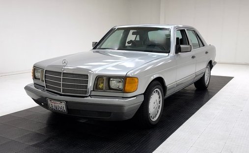 3.0L Turbo Diesel I5/4-Speed Auto/Classic Mercedes Quality/Well Optioned Ride in Morgantown, United States 1