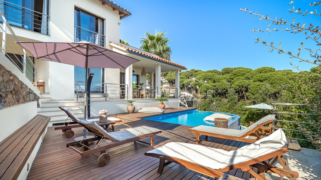 Villa in Pals, Catalonia, Spain 2 - 18822824