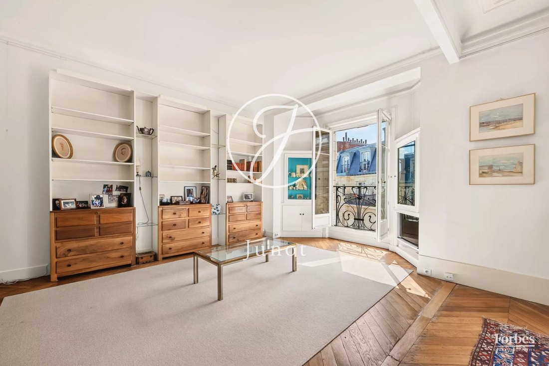 Apartment in Muette Nord, Paris 16e Arrondissement, Paris 4 - 18769692