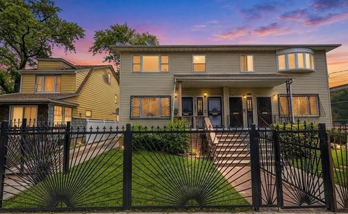 House in New York, New York, United States 1