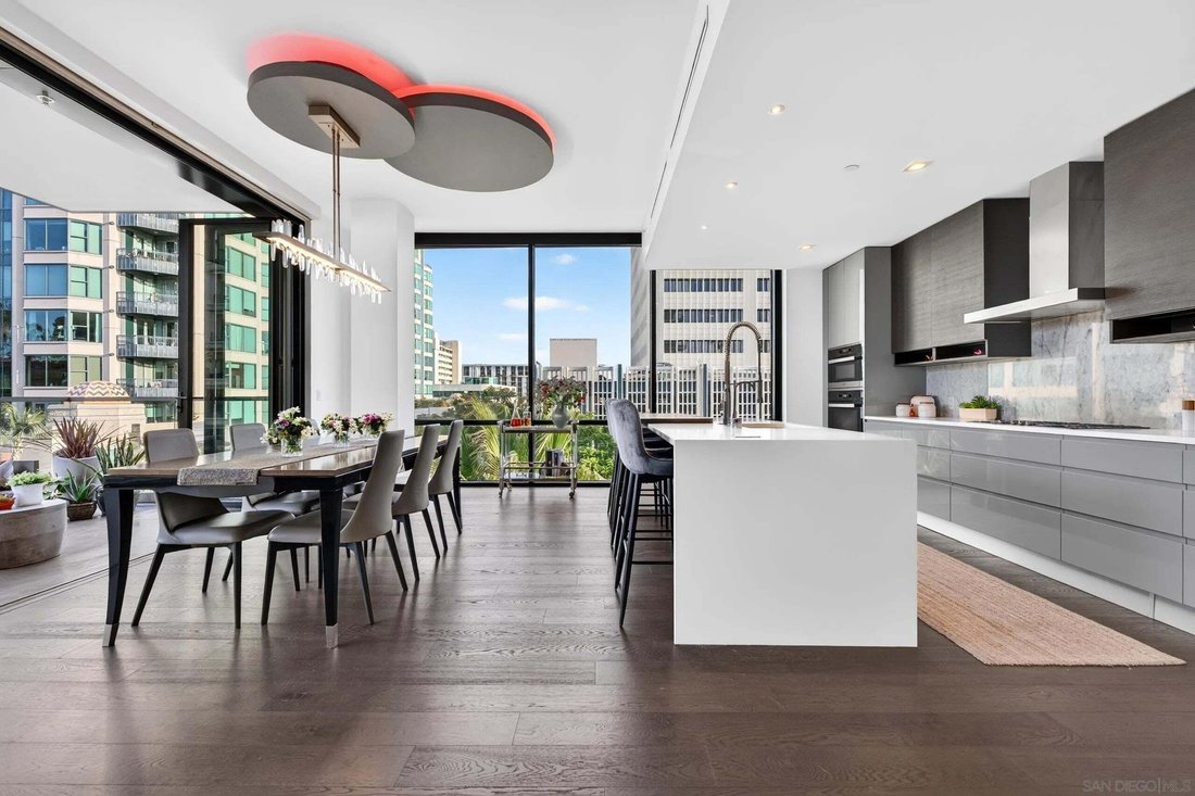 Condo in San Diego, California, United States 3 - 18824149