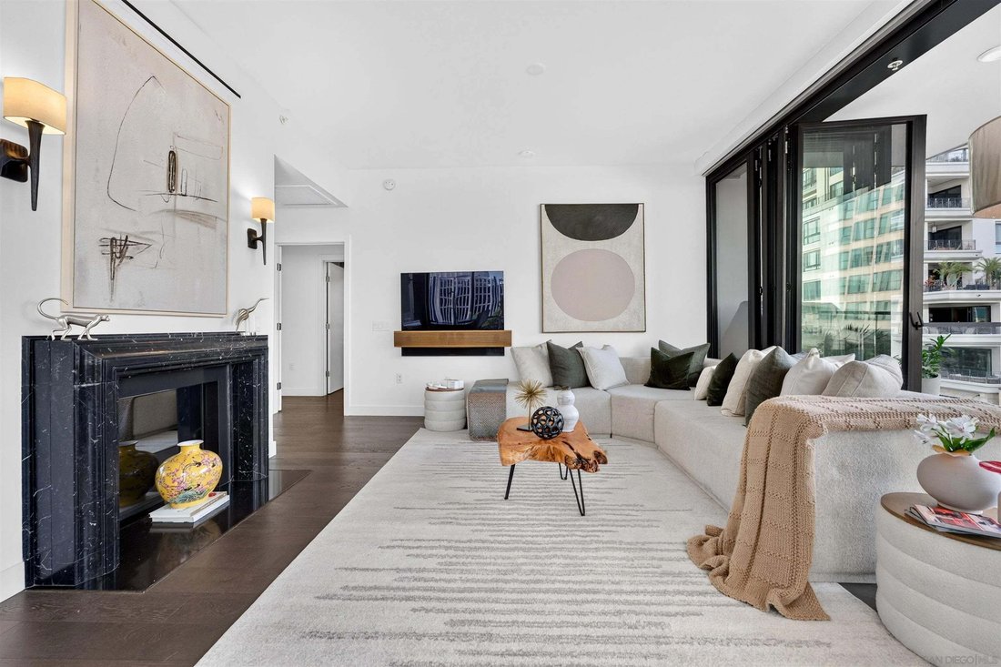 Condo in San Diego, California, United States 4 - 18824149