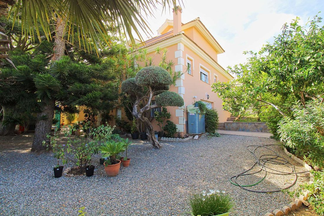Villa en Alhaurín de la Torre, Andalucía, España 2 - 18824872