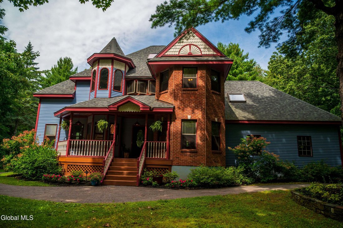 Casa en Saratoga Springs, Nueva York, Estados Unidos 1 - 18826395