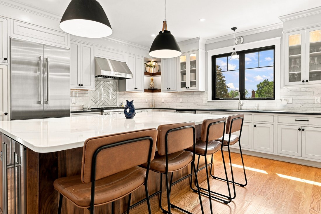 House in Winchester, Massachusetts, United States 2 - 18821269