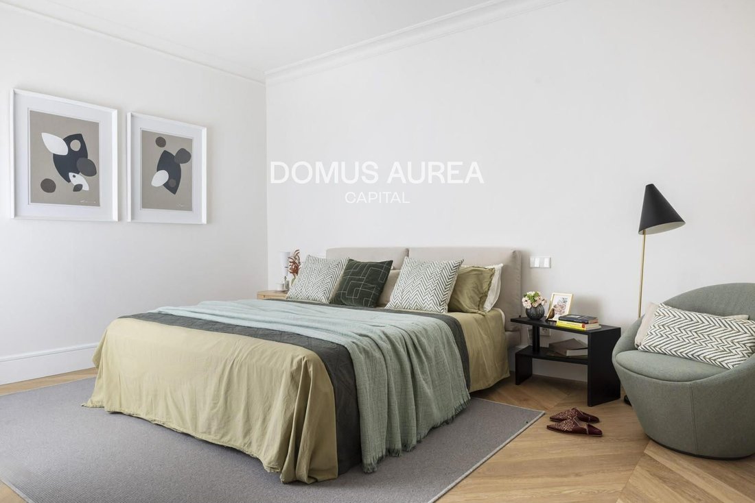 Apartment in Chamberi, Madrid, Spain 5 - 18821564