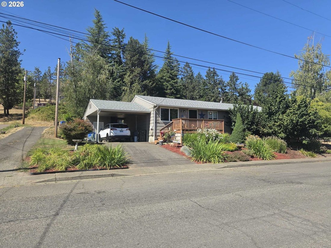 House in Sutherlin, Oregon, United States 3 - 18823465