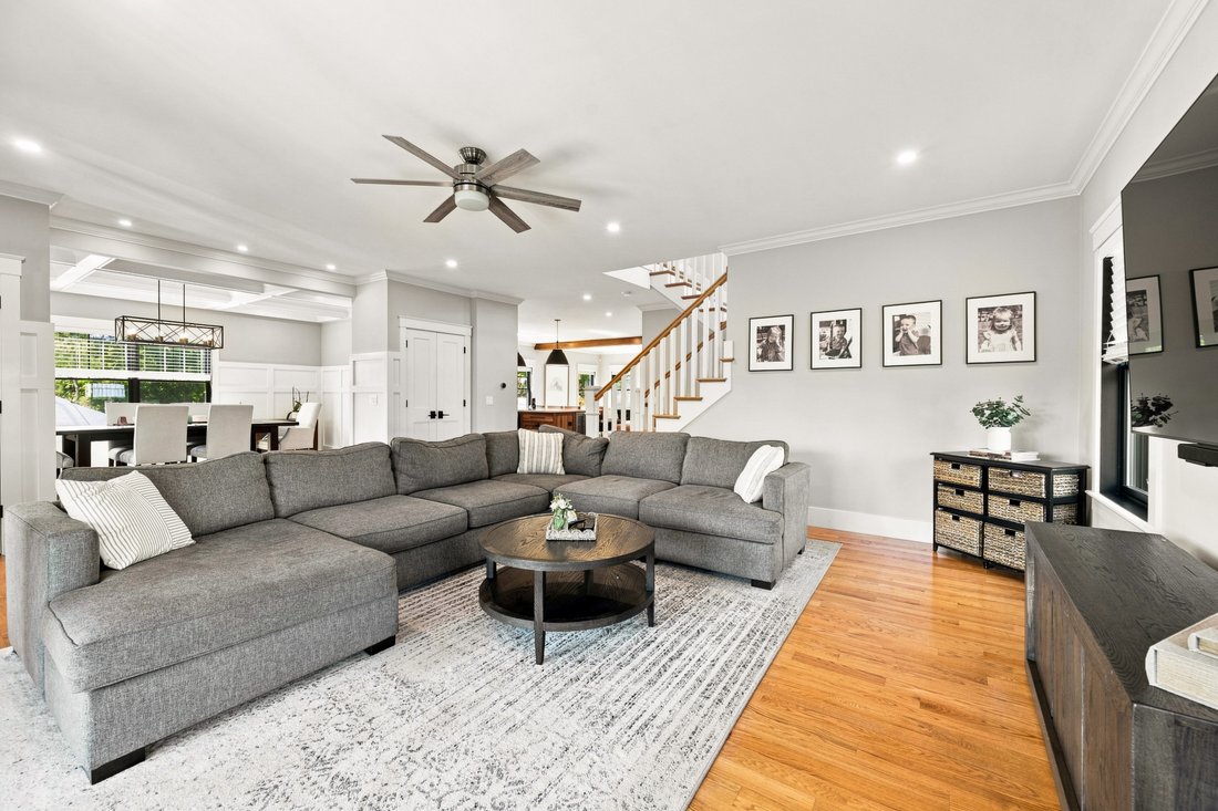 House in Winchester, Massachusetts, United States 4 - 18821269