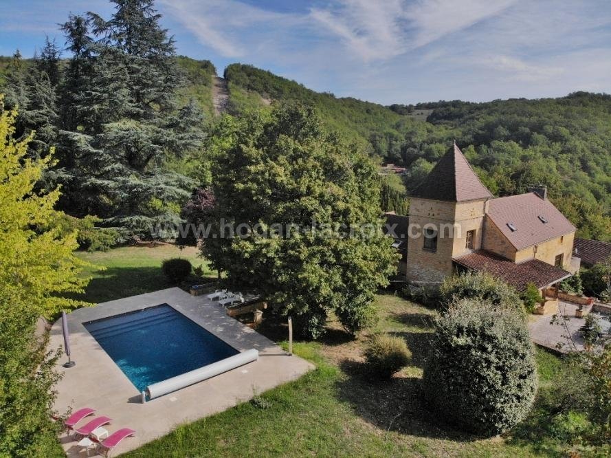 Estate in France 1 - 18822052
