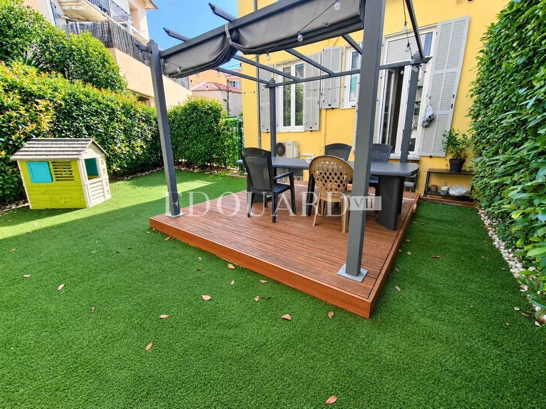 Apartamento en Menton, Provenza-Alpes-Costa Azul, Francia 1 - 18825185
