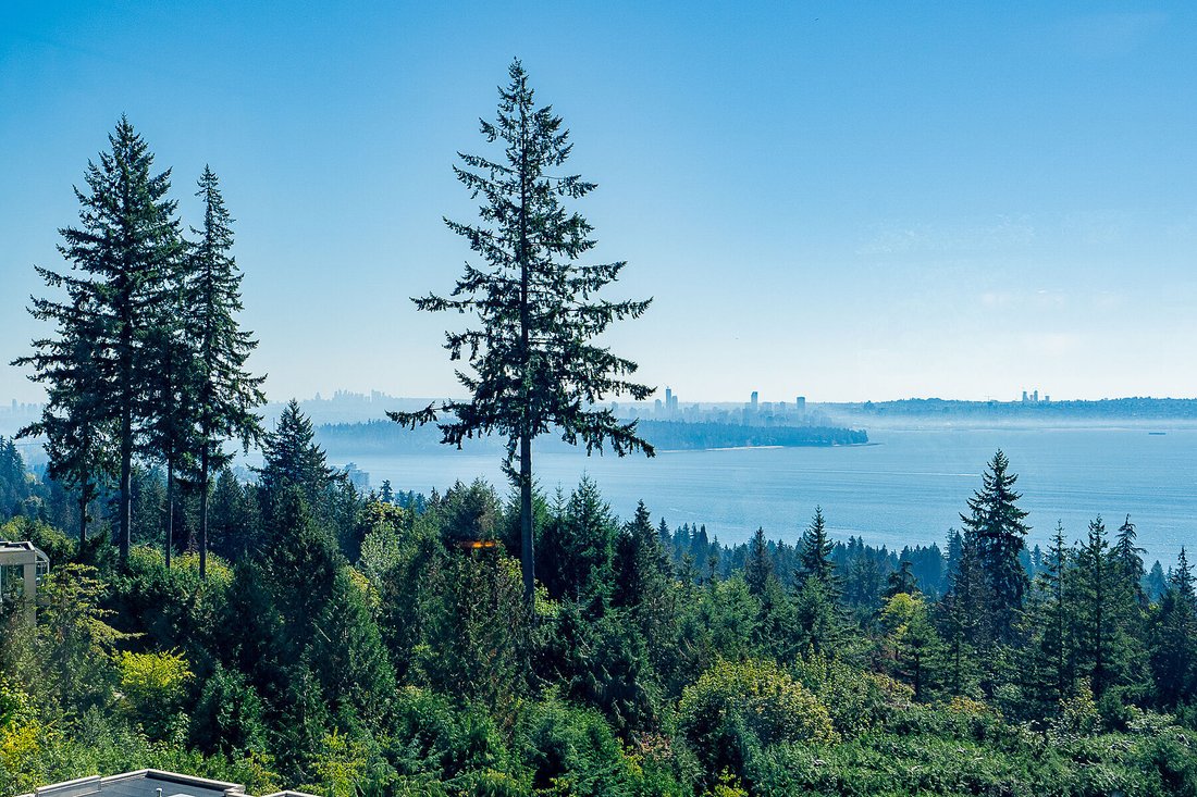 Condo in West Vancouver, British Columbia, Canada 2 - 18826240