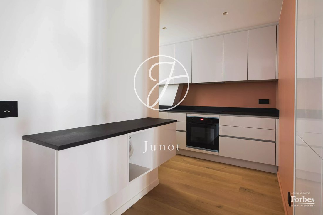 Appartement à Saint Placide, Paris 6e Arrondissement, Paris 4 - 18821858