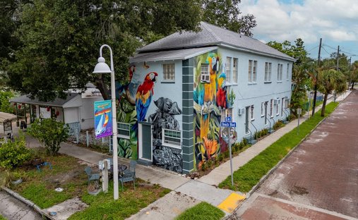 St. Petersburg, Florida, United States 1