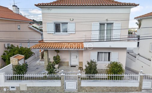 Haus in Pontinha e Famoes, Lissabon, Portugal 1