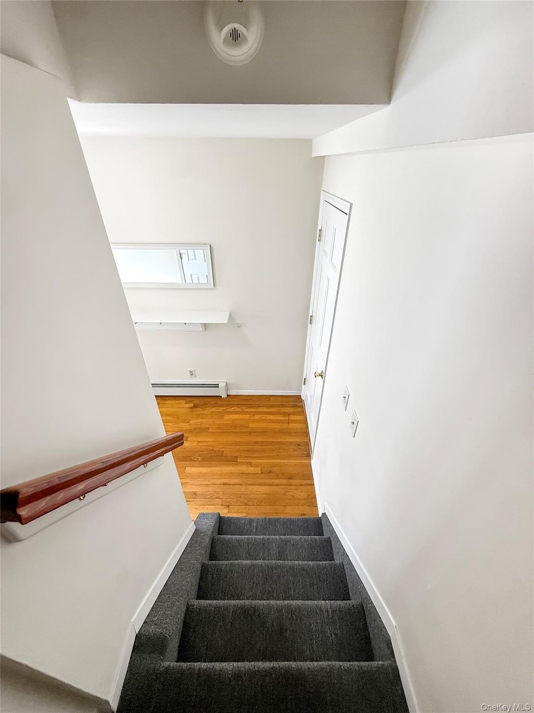 Altro a North Babylon, New York, Stati Uniti 5 - 18824789