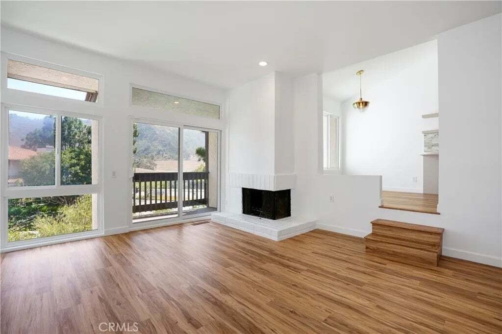 Townhouse in Los Angeles, California, United States 4 - 18605630
