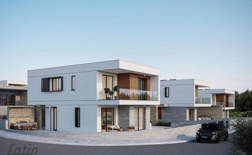 House in Ventspils, Cyprus 1