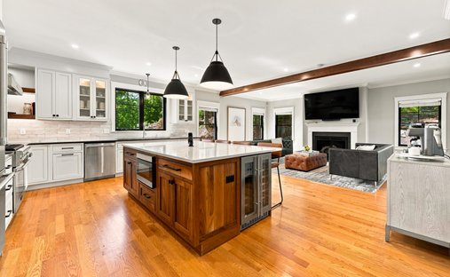House in Winchester, Massachusetts, United States 1