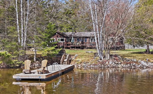 Haus in Lake of Bays, Ontario, Kanada 1