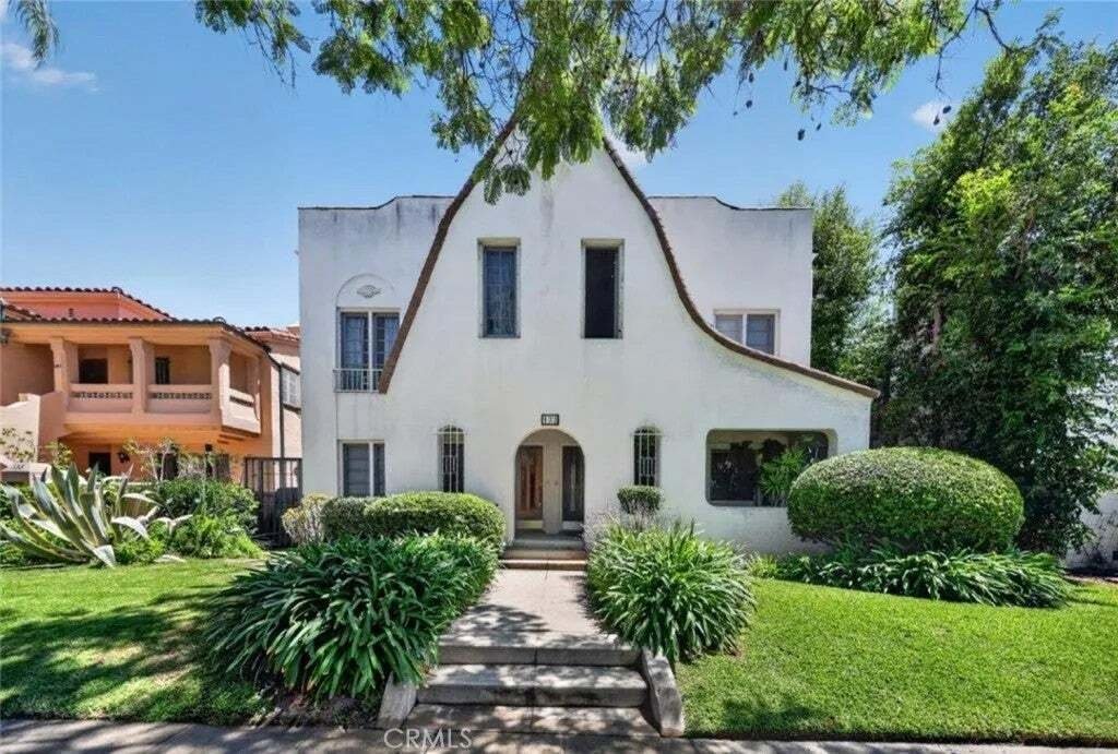 Beverly Hills, California, United States 2 - 18824159