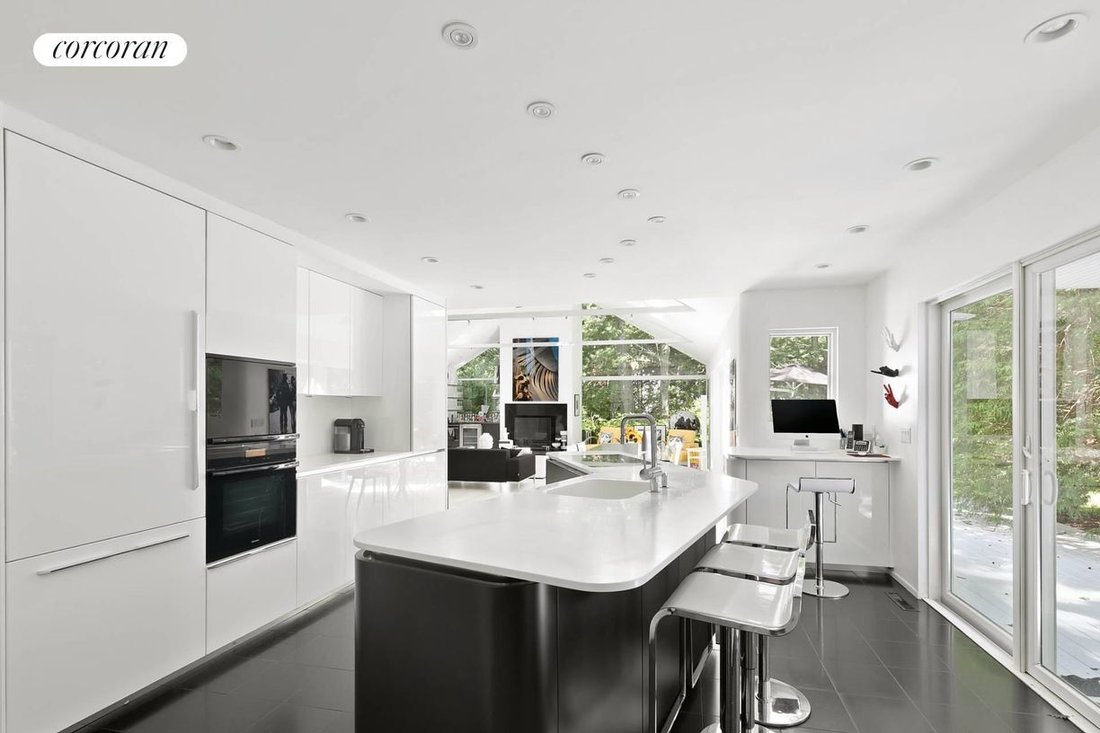 House in East Hampton, New York, United States 4 - 18822572