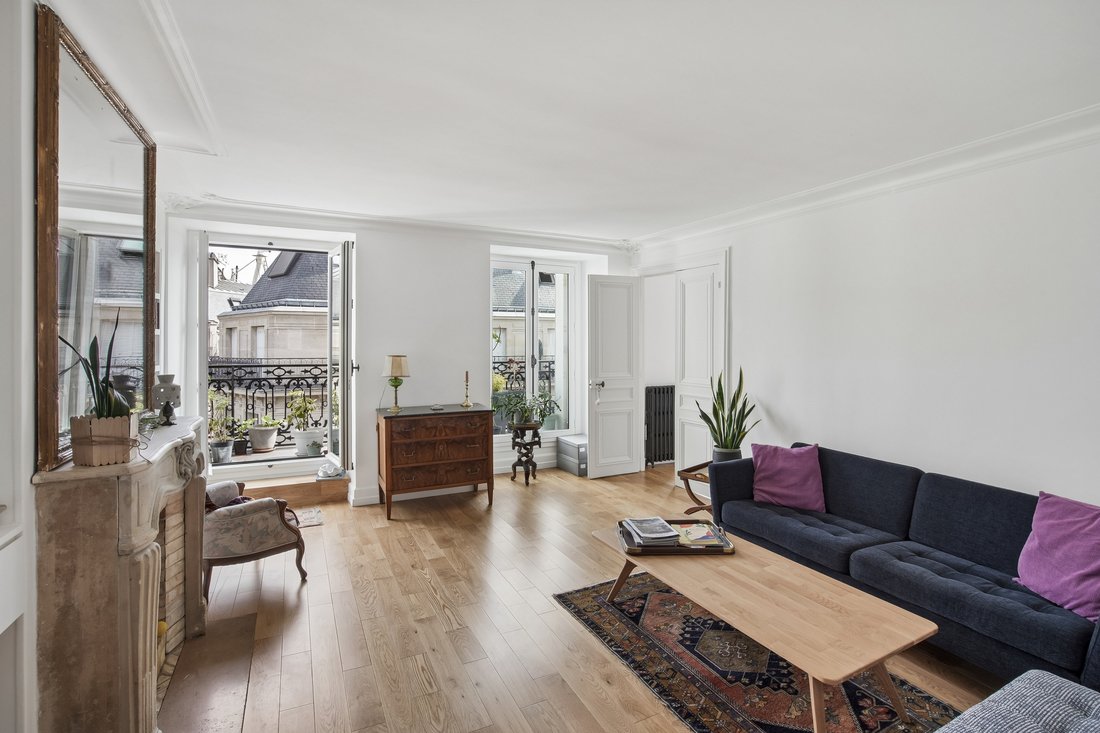 Wohnung in Saint Philippe du Roule, Paris 8e Arrondissement, Paris 1 - 18822102