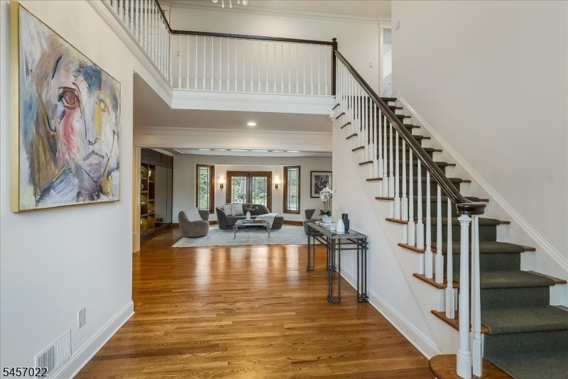 House in Livingston, New Jersey, United States 3 - 18823733