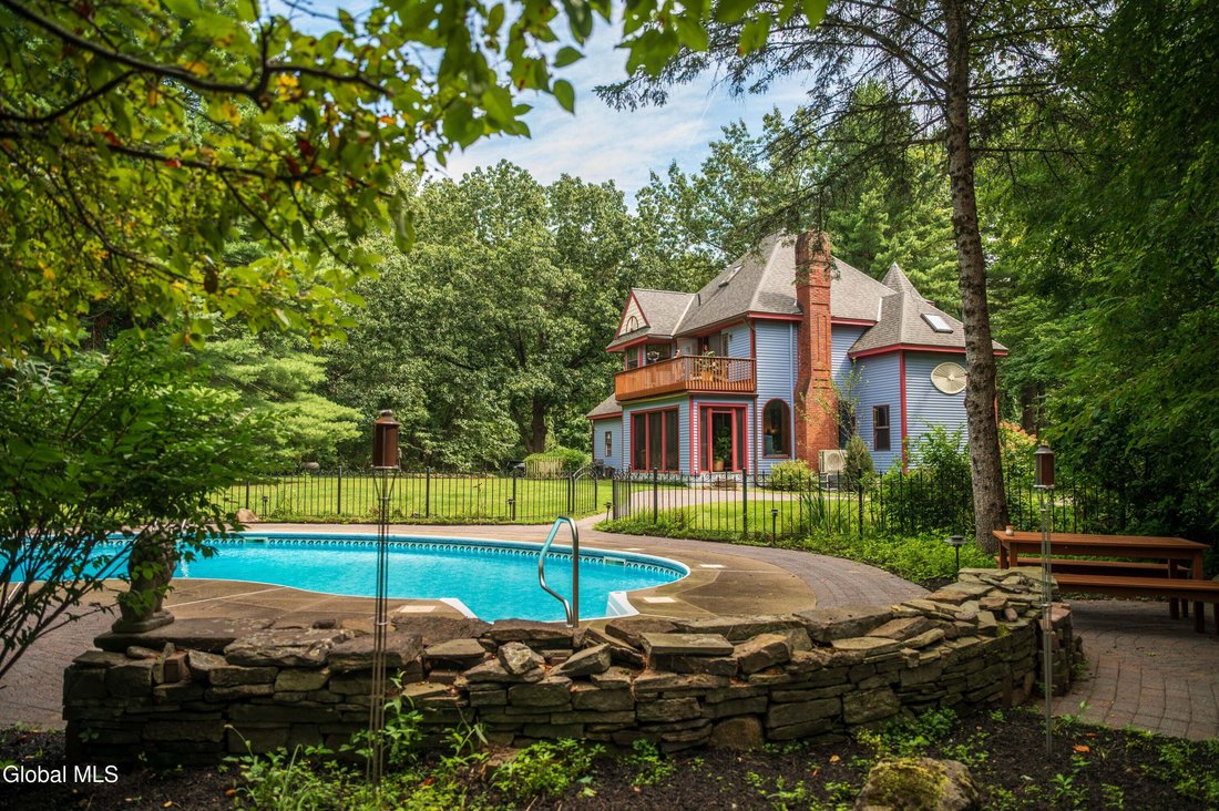 Casa en Saratoga Springs, Nueva York, Estados Unidos 2 - 18826395