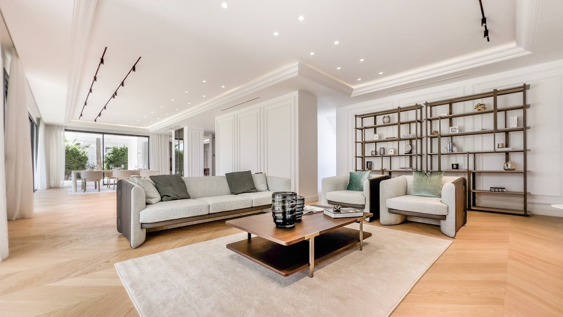 Villa in Marbella, Andalusien, Spanien 3 - 18824864