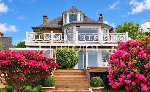 House in Perros-Guirec, Brittany, France 1