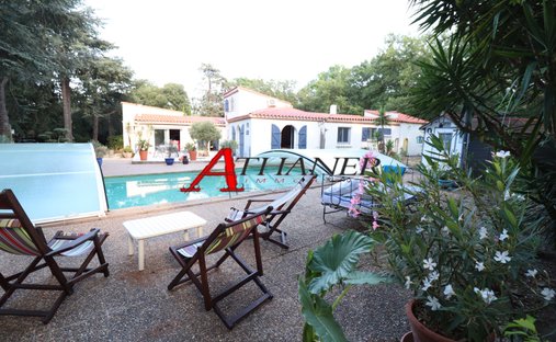 House in Argelès-sur-Mer, Occitania, France 1