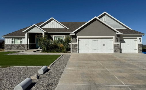 House in Erda, Utah, United States 1