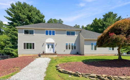 House in Marlboro Township, New Jersey, United States 1