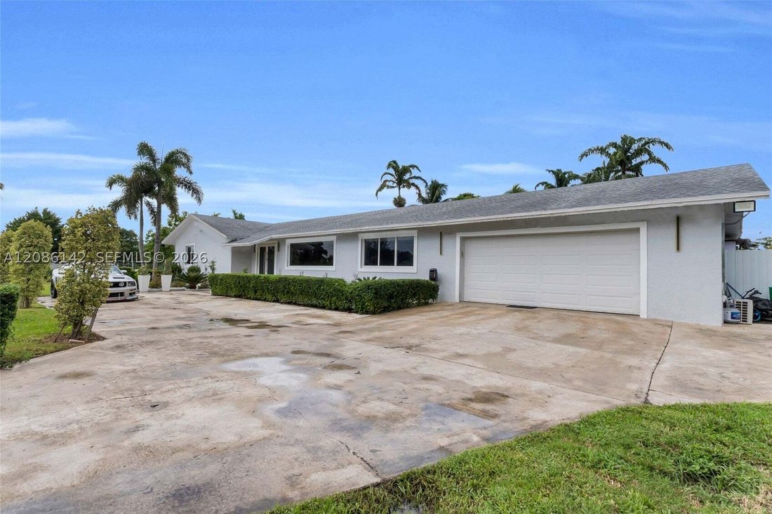 House in Miami, Florida, United States 5 - 18823422