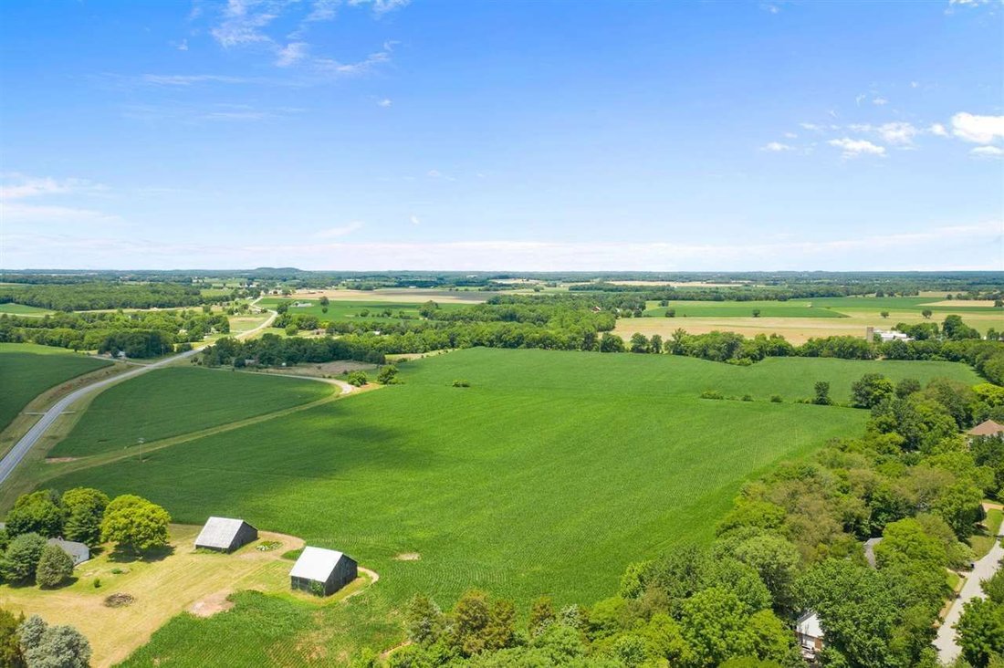 Land in Franklin, Kentucky, United States 1 - 18825764