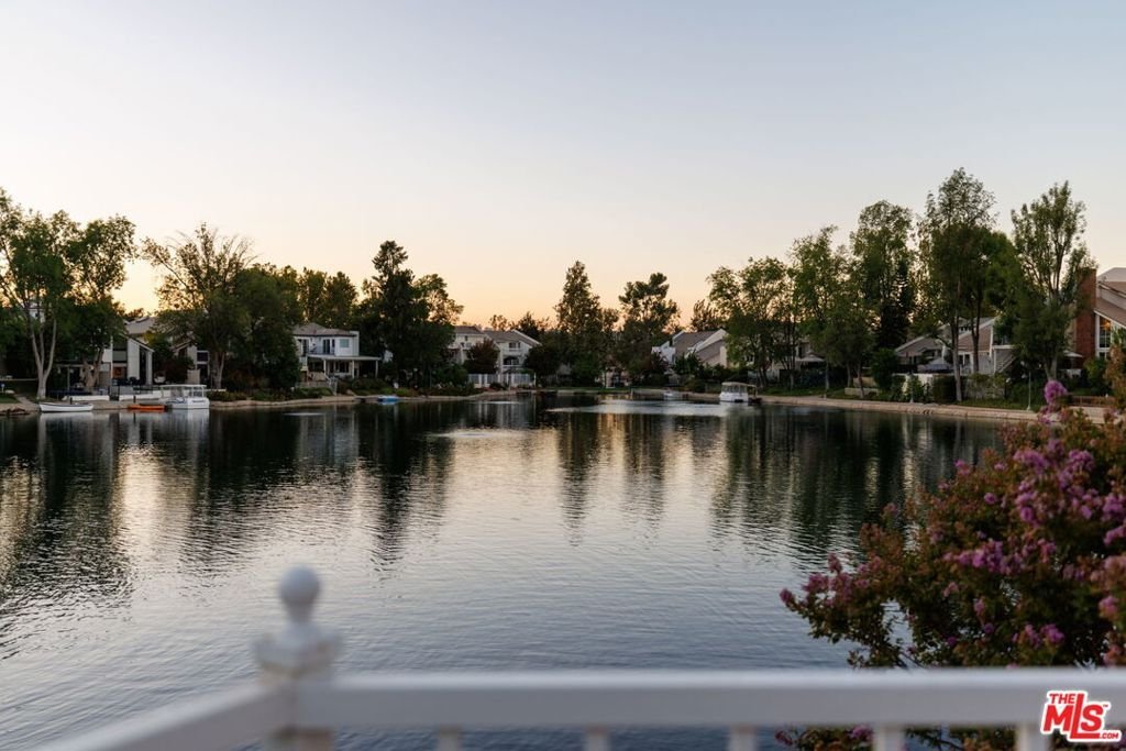 Condominio a Hidden Hills, California, Stati Uniti 4 - 18823344