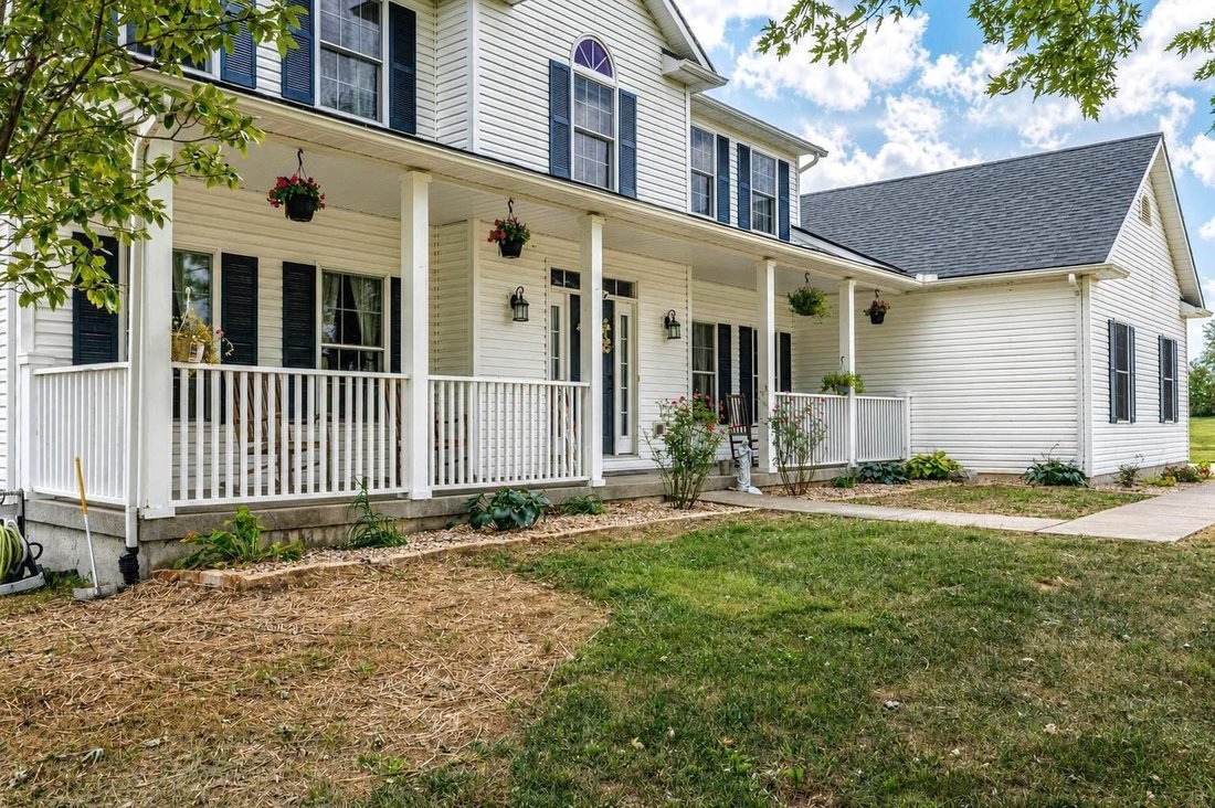 House in Paris, Kentucky, United States 3 - 18822927