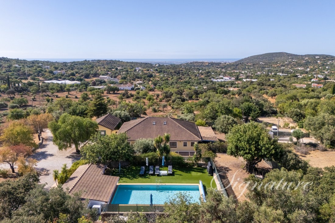 Villa en Santa Bárbara de Nexe, Algarve, Portugal 1 - 18825262