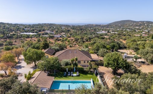 Villa en Santa Bárbara de Nexe, Algarve, Portugal 1