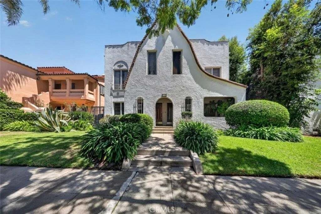 Beverly Hills, California, United States 1 - 18824159