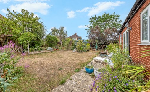 Bungalow en Epsom and Ewell, Inglaterra 1