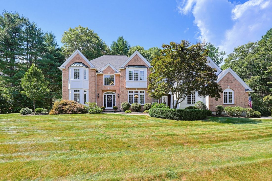 House in Franklin, Massachusetts, United States 1 - 18827046